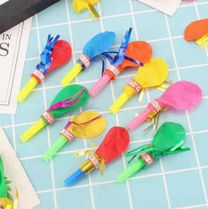 Festive Party Blower Noisemaker Horn <span class=keywords><strong>Blague</strong></span> pratique avec Non toxique Personnalisable pour la célébration du carnaval de fête - Product Image 2