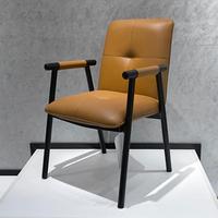 Chaise de salle à manger moderne en cuir avec dossier rembourré et assise profonde, mobilier de restaurant de qualité commerciale pour hôtel, café, bistrot