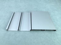XUNKAI Profilé de plinthe moderne en aluminium extrudé de 100 mm, surface plane, résistant à l'eau et durable pour dressing