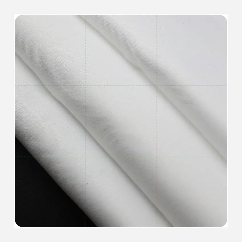 مواد تصغير للبيع بالجملة قماش أبيض من نسيج البوليستر المقاوم للانكماش 135gsm