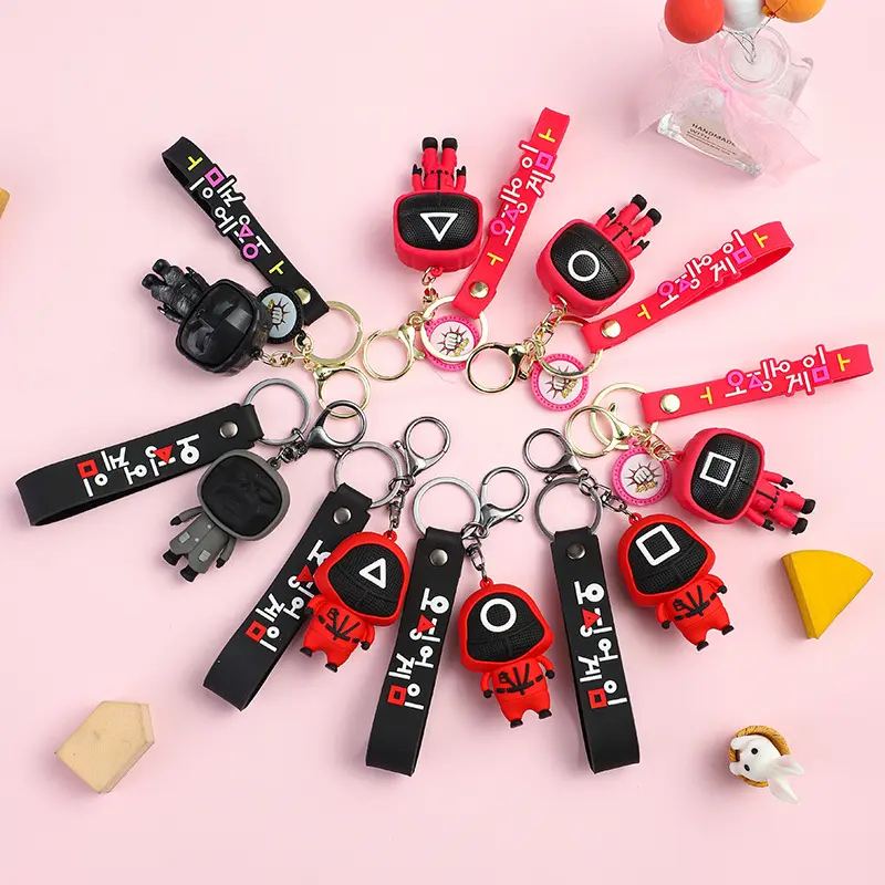 New Arrival Amazon Hot Sale High Class Adults Game Charm Plastic Key Chain For Car Bag Accessories Key chain Decorations