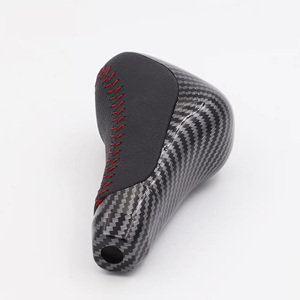 Cubierta de perilla de cambio de marchas de cuero Simple y fácil de operar Cool Gear para <span class=keywords><strong>Toyota</strong></span> 4RUNNER Tundra TRD <span class=keywords><strong>PRO</strong></span> Modelos Corolla y <span class=keywords><strong>Ace</strong></span> - Product Image 6
