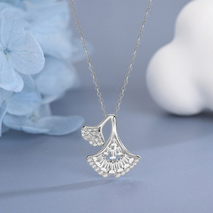 Collar con Colgante de Hojas de Circonio en Plata de Ley 925 de ALICE Jewelry para Mujer, para Fiestas y Ocasiones Especiales - Product Image 4