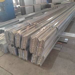 Fabricante de China Precio de fábrica Personalizado Q235B/Q355B 1,5mm-4,0mm Canales de acero en forma de <span class=keywords><strong>Z</strong></span> - Product Image 5