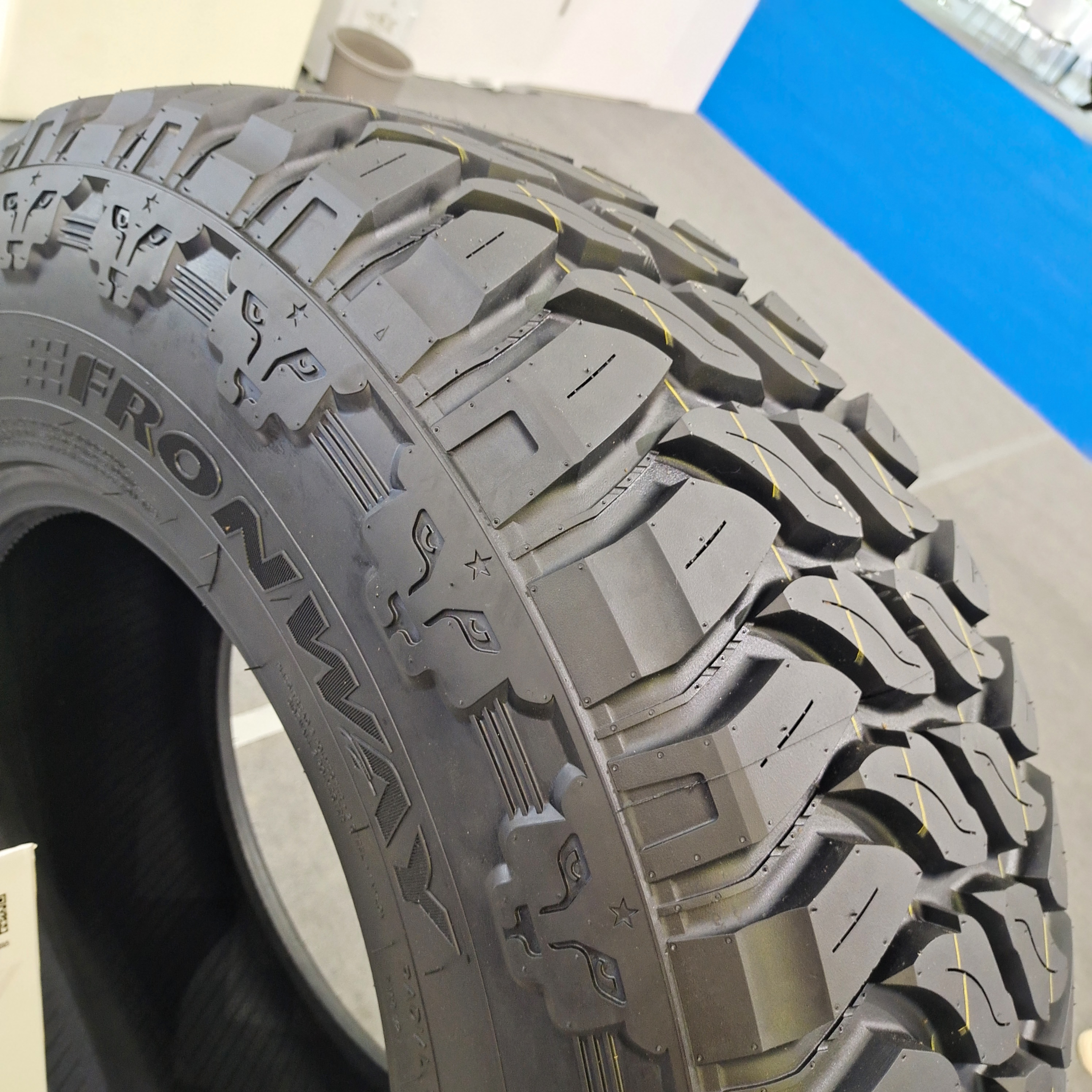 Shop High Performance Car Tyres - FRONWAY/ZMAX 235/85R16