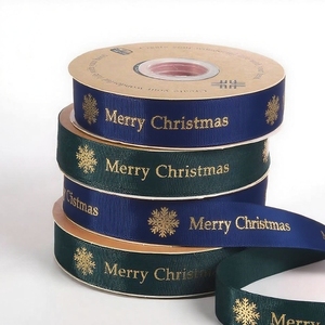 Populair 2025 Vrolijk Kerstlint Goud Reliëf Bedrukt Grosgrain Lint Rol 25Mm Aangepast Logo Bedrukt Voor Nieuwjaar - Product Image 6