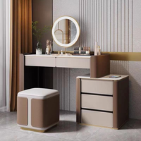 Meubles-lavabos haut de gamme modernes européens en bois massif écologiques avec miroirs éclairés réglables, taille et couleur personnalisables pour chambre et salon