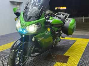 Moteur sans balais de qualité supérieure pour <span class=keywords><strong>moto</strong></span> Kawasaki GTR1400, cylindrée 600-1000 cm³, vitesse maximale >80 km/h, commande minimum 1 pièce - Product Image 1