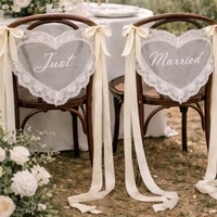 Ensemble de nœuds de chaise de mariage personnalisés en forme de cœur pour la mariée et le marié, décoration de dossier en dentelle, housse de chaise transparente pour réception de mariage