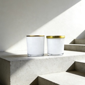 ภาชนะใส่เทียนแก้วทนความร้อนอย่างดี ฝาโลหะแบนสีทอง ฝาบาง บรรจุภัณฑ์กล่องด้านบนเคลือบเงาสีขาว ขวดเทียนขนาด 10 ออนซ์ - Product Image 1