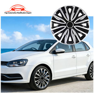 cuisson bicolore Décoratif Styles multiples Universel 14 pouces Enjoliveurs <span class=keywords><strong>de</strong></span> <span class=keywords><strong>roue</strong></span> PP à couverture complète <span class=keywords><strong>pour</strong></span> roues en acier - Product Image 1