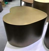 Table d'appoint minimaliste pour salon, table en acier inoxydable, design irrégulier, Ace of Spades, meubles de salon