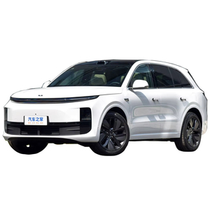Nuova Auto Lixiang L6 2024 Pro Max, SUV Ibrido a 5 Posti e 5 Porte, Design Elegante, Disponibile in Stock, Prodotta in Cina nel 2025 - Product Image 1