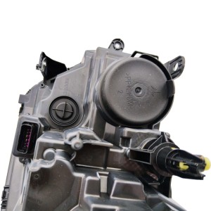 Faro per <span class=keywords><strong>Renault</strong></span> Duster. Ricambi <span class=keywords><strong>Auto</strong></span> <span class=keywords><strong>Renault</strong></span>. 260103537R. Parti <span class=keywords><strong>Renault</strong></span>. Accessori <span class=keywords><strong>Auto</strong></span> Duster. Ricambi Duster. - Product Image 5