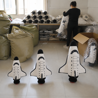 Jouet en peluche en forme de vaisseau spatial sur le thème de l'espace, vente en gros