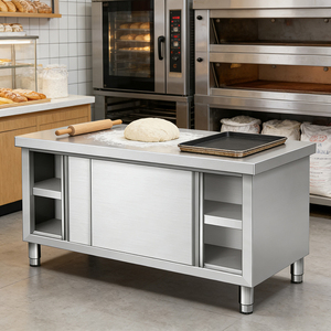 Mesa de Trabajo Comercial de Acero Inoxidable con Puerta Corredera, Tamaño Personalizado, Gabinete de Almacenamiento de Tres Niveles para Cocina de Restaurante y Servicios de <span class=keywords><strong>Catering</strong></span> - Product Image 2