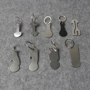 Thép không gỉ mua sắm giỏ hàng Keychain kim loại vòng chìa khóa bia công cụ mở chai mua sắm giỏ hàng đồng xu hình dạng đa công cụ với Opener - Product Image 1