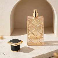 Flacon de parfum en verre nacré scintillant 100 ml avec bouchon doré texturé en relief – Fabrication OEM/ODM, vente en gros