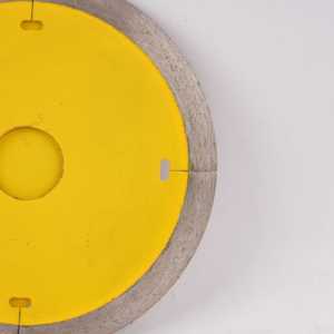 Lames de scie circulaires diamantées à pressage à chaud pour turbines, utilisées pour la découpe de carreaux et de verre en conditions sèches et humides - Product Image 5