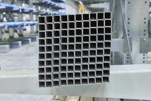 Tuyau carré en acier soudé de qualité supérieure, galvanisé Q235 Q355, pour construction structurelle, avec soudure personnalisée - Product Image 4