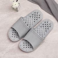 Tongs de style simple en PVC à semelle plate, sandales décontractées d'été, chaussures légères pour activités de plein air, plage, douche, maison et voyage