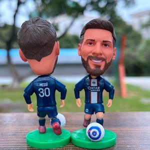 Artículos de fútbol Favores regalo de aniversario <span class=keywords><strong>muñeca</strong></span> jugador de fútbol figuras ornamento 3D PVC fútbol escritorio ornamento - Product Image 4