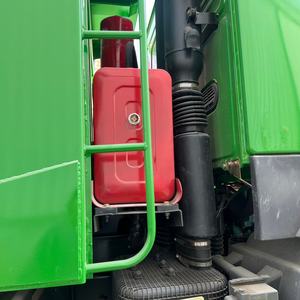 Camión Volquete Howo Usado de <span class=keywords><strong>Segunda</strong></span> <span class=keywords><strong>Mano</strong></span> 6x4 8x4 en China con 371 Caballos de Fuerza, Camión Volquete Diésel Usado - Product Image 5