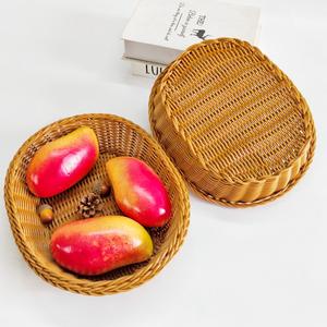 Panier à fruits rond tissé à la main pour le rangement de la cuisine, récipient alimentaire, plateau à légumes de style rotin naturel avec couvercle - Product Image 1