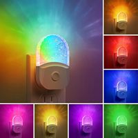 Lampes de nuit LED TSINYE à brancher sur le mur, lumière de nuit changeante de couleur pour enfants, lumière de nuit LED RGB 8 couleurs avec capteur crépusculaire