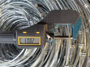 Malla de Alambre de Hierro Galvanizado en Caliente de Alta Resistencia, Personalizada de Fábrica, para Cercas de Ciervos y Ganado, con Nudos Fijos, para Terrenos Agrícolas - Product Image 3
