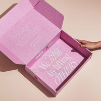 Hochwertiges individuell bedrucktes Logo Wellpappe Rosa Verpackungs karton Unterwäsche Geschenke Schuhe Kleidung Versand Versand box