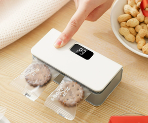 Plastifieuse portable format A4 avec écran numérique pour usage bureautique - Product Image 2