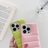 Étui de téléphone portable LeYi Hot Winter Custom Case Cloth Down Jacket 3D Sublimation PU, coque matelassée pour iPhone 14 15 13 Pro Max