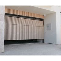Grille invisible en bois et aluminium Portes de garage Grille verticale Porte de villa Clôture automatique Porte de garage