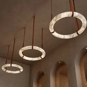 Lampu Gantung Cincin Alabaster LED Sumber Cahaya Mewah untuk Restoran Ruang Tamu Pencahayaan Modern dan Desain Sirkuit