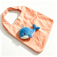 Breloque de sac en peluche personnalisée OEM, porte-clés en peluche douce, broderie de logo personnalisée, ornement suspendu pour sac, pour promotion de marque