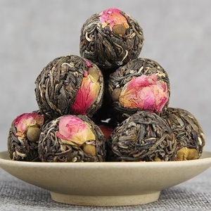 Té de Pu'er Crudo de Rosa, Material Puro de Árboles Antiguos de Yunnan, Calmante <span class=keywords><strong>para</strong></span> la Mente y <span class=keywords><strong>el</strong></span> Cuerpo, Té Herbal Perla de Dragón - Product Image 2