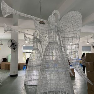 Illuminazione Natalizia LED per Esterni, Grande Scultura 3D di Angelo con Ali a Tromba, Luce Decorativa per Parchi e Festività - Product Image 2