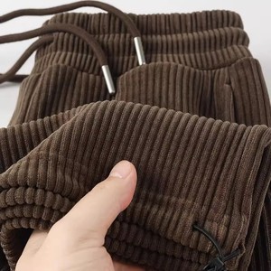 <span class=keywords><strong>Pantaloni</strong></span> Casual da Uomo in Tessuto di <span class=keywords><strong>Velluto</strong></span> a Coste Caldo e Confortevole per l'Inverno, Vendita all'Ingrosso - Product Image 4