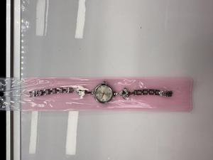 Reloj de mujer de acero inoxidable con diamantes, analógico, de cuarzo, esfera redonda de 26 mm, elegante pulsera con cierre de joyería - Product Image 3