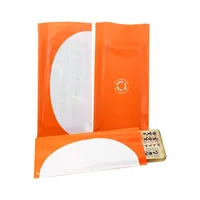 Sacs en plastique plats écologiques recyclés en PE CPE, orange et blanc, couleurs personnalisées pour l'emballage d'accessoires électroniques de téléphones portables