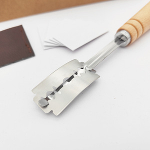 Eco-Friendly <strong>Hand</strong> <strong>Crafted</strong> Bread Lame with Wood Handle and 5 <strong>Razor</strong> Blades Leather Cover Curved Dough Scoring Knife Baking Tool - Product Image 4