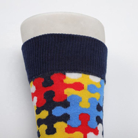 Chaussettes fantaisie personnalisées OEM ODM à motif jacquard, faible MOQ, colorées, décontractées, pour hommes et femmes, cadeau, vente en gros