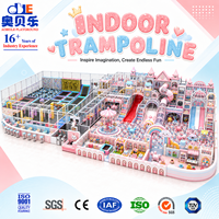 Parc de jeux multifonctionnel personnalisé avec piscine à balles, trampoline, château, équipement pour tout-petits, aire de jeux intérieure douce pour enfants