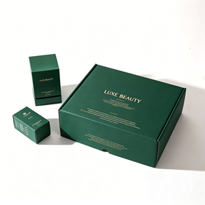 Boîte d'expédition personnalisée en carton ondulé kraft auto-scellante avec logo estampé à chaud or, emballage cadeau premium pour e-commerce, vente en gros - Product Image 1