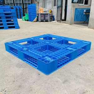 พาเลทพลาสติกสีน้ำเงิน ขนาด 1200x1000x85 มม. แบบสองหน้า 4 ทางเข้า รับน้ำหนักมาก สำหรับคลังสินค้า โลจิสติกส์ ใช้กับรถยก - Product Image 1
