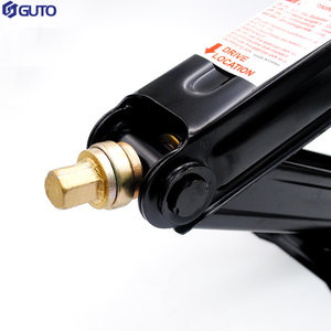 Il <span class=keywords><strong>Jack</strong></span> a forbice manuale montato sul veicolo è uno strumento di cambio pneumatici per auto adatto per il commercio all'ingrosso di piccole auto - Product Image 3