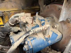 Hyundai 80-7 de 8 tonnes mini-pelle de haute qualité originale coréenne sur chenilles excavatrices d'occasion de déménagement pelleteuse d'occasion CE en vente - Product Image 5