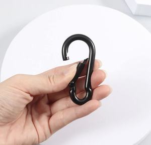 Gancho de llavero pequeño negro barato, gancho de resorte, ganchos de mosquetón de <span class=keywords><strong>escalada</strong></span>, mosquetón negro - Product Image 1