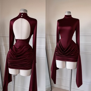 Robe moulante asymétrique à col haut et manches longues, mini-robe froncée pour soirée et club - Product Image 3